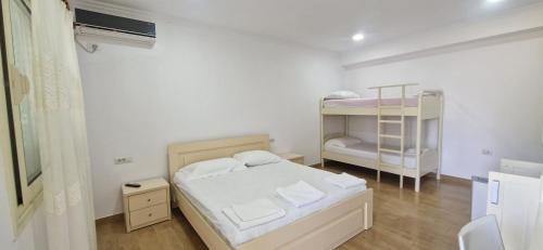 Qazim Pali Hotel | Aparthotel Fitimi