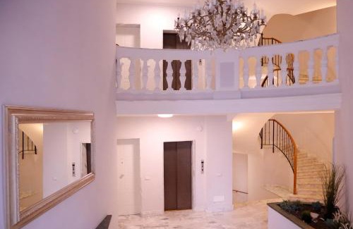 Tivoli House | ApartHotel Le Sirene - CHALET