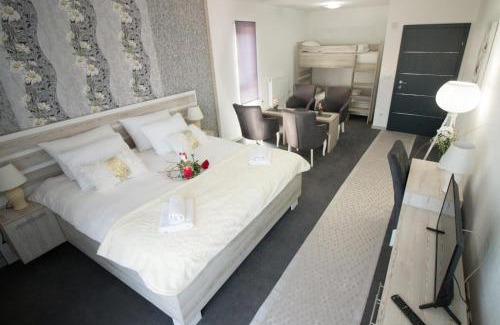 Babanovac Hotel | Aparthotel "Queen Zina"