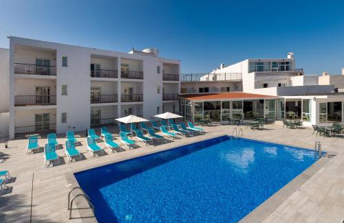 San Antonio Bay Apartment | Aparthotel Vibra Club Maritim
