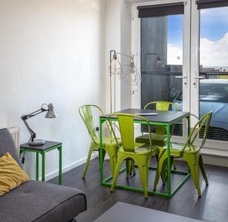 South Shore Apartment | ApartHotel421 by Seafront Collection