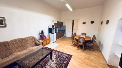 Bruntal Apartment | Apartmán Alesta Bruntál