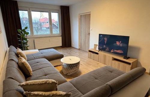 Zvolen Apartment | Apartmán Centrum Komfort FREE PRIVATE PARKING