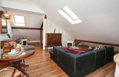 Stiavnicke Bane Apartment | Apartmán Maximilián
