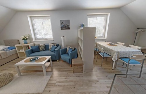 Trutnov Apartment | Apartmány 3J