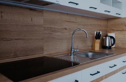 Nova Lesna Apartment | Apartmány Zara