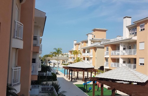 Ingleses Norte Apartment | Apartment 70 meters from the sea, with excellent leisure area, including swimming pool.