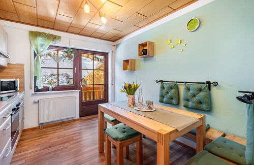Bad Rippoldsau-Schapbach Apartment | Apartment '3' with Mountain View, Shared Terrace and Wi-Fi