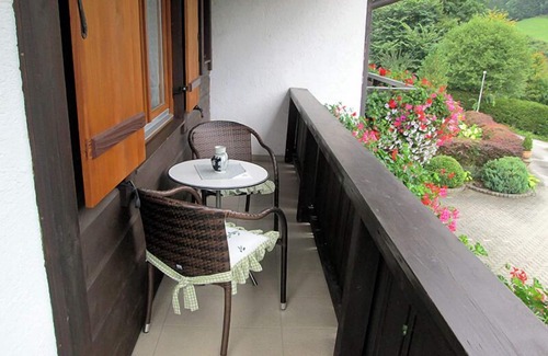 Ramsau Apartment | Apartment no. 1, 1-2 persons, 42 sqm, shower, separate WC, balcony, TV, 1 bedroom, non-smoking