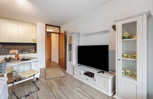 Schoenwald Apartment | Apartment 'Schwarzwald Hölltalblick' with Balcony and Wi-Fi