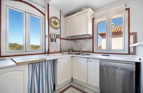 El Puerto de Santa Maria Apartment | Apartment 'Magnificent Beachfront Flat' with Sea Views, Private Terrace and Wi-Fi