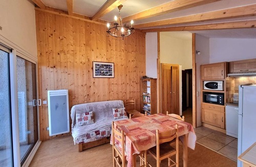 Saint-Michel-de-Chaillol Apartment | Apartment for 7 with balcony, wifi, pets allowed, parking - Saint-Michel-de-Chaillol