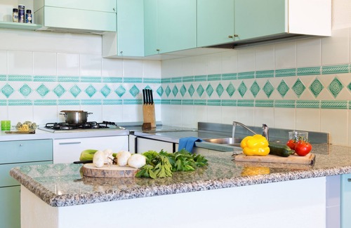 San Teodoro Apartment | Apartment 'Acqua Marina' with Sea View, Wi-Fi and Air Conditioning