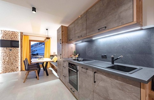 Valle Aurina Apartment | Apartment "Voppichlhof Margerite" with Mountain View, Shared Garden & Wi-Fi