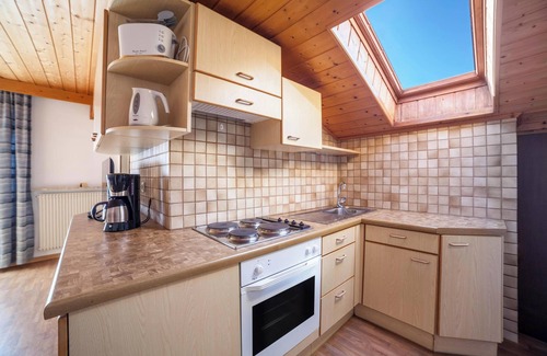 San Leonardo in Passiria Apartment | Apartment 'Residence Pichler 5' with Mountain View, Balcony & Wi-Fi