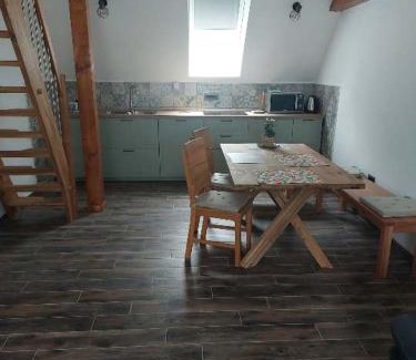 Cezsoca Apartment | APARTMAJI VITEZ Apartma 4