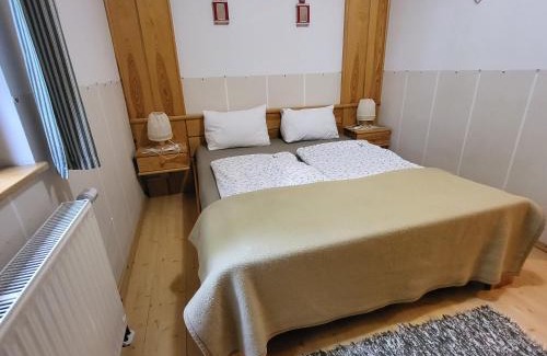 Ambroz pod Krvavcem Apartment | Apartmajska hiša Muštrinka