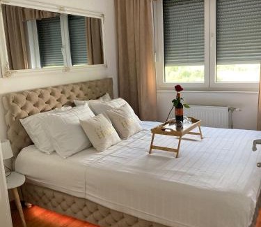 Petrovaradin Apartment | Apartman 10 Lux