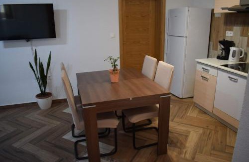 Liznjan Apartment | Apartman 3