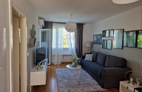 Zapresic Apartment | Apartman ANA