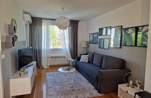 Zapresic Apartment | Apartman ANA