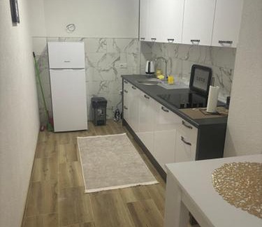 Sumece Apartment | Apartman Aura