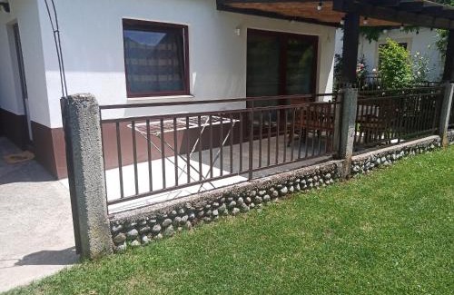 Konjic Apartment | Apartman Boračko jezero LOTUS