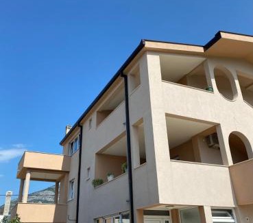 Burtaisi Apartment | Apartman Buki