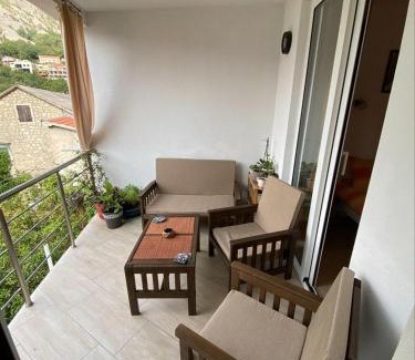Orahovac Apartment | Apartman Darija 3