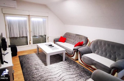Lukavac Apartment | APARTMAN DELIC