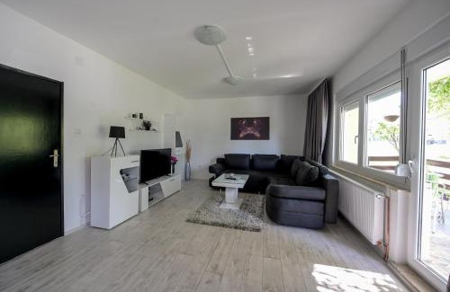 Arandelovac Apartment | Apartman DORA