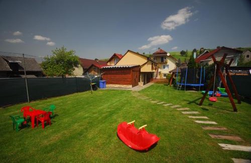Nizny Sliac House | Apartman Elegant