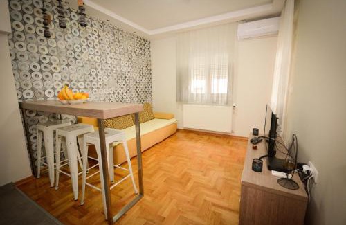 Vrnjacka Banja Apartment | Apartman La Casa Di Elena