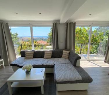 Sutomore Apartment | Apartman Lana