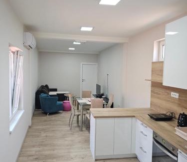Zajecar Apartment | Apartman LENI2 u centru Zajecara