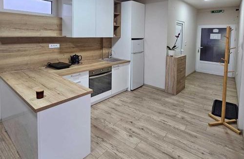 Zajecar Apartment | Apartman LENI2 u centru Zajecara