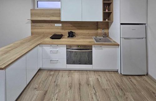 Zajecar Apartment | Apartman LENI2 u centru Zajecara