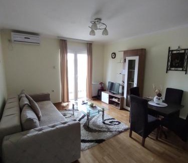 Vrnjacka Banja Apartment | Apartman Mali Raj