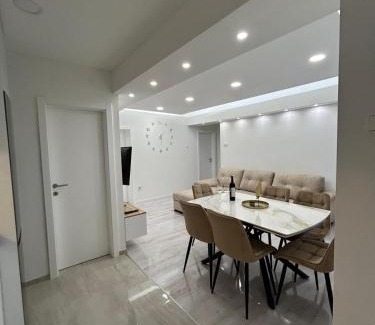 Siroki Brijeg Apartment | Apartman Marijanović Široki Brijeg