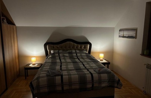 Pale Apartment | Apartman Materić