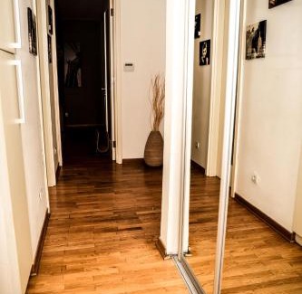 Novi Beograd Apartment | Apartman Metropol Belville