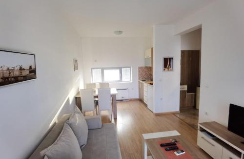 Ulcinj Apartment | Apartman Nejla