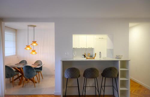 Gospostina Apartment | Apartman Petar-Spacious Friendly Stay in the Heart of Budva