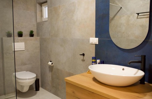Osijek Apartment | Apartman Plum - SELF CHECK IN, FREE PARKING