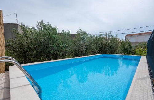Neum Apartment | Apartman s bazenom Iva