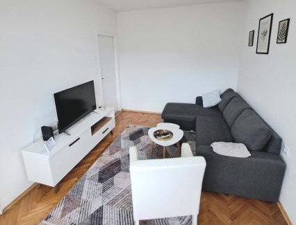 Tuzla Apartment | Apartman Skver Tuzla