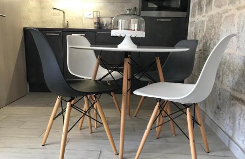 Split Apartment | Apartman Tara