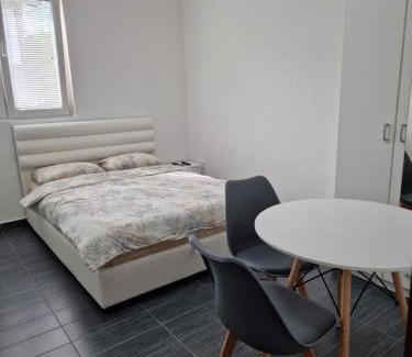 Podgorica Apartment | Apartman Tolosi