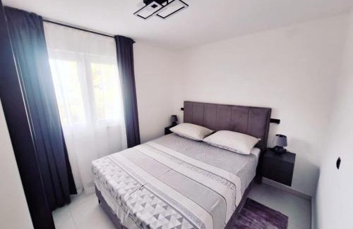 Gdinj Apartment | Apartmani Bradaric Hvar