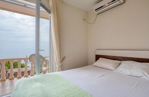 Sutomore Apartment | Apartmani Bronhi